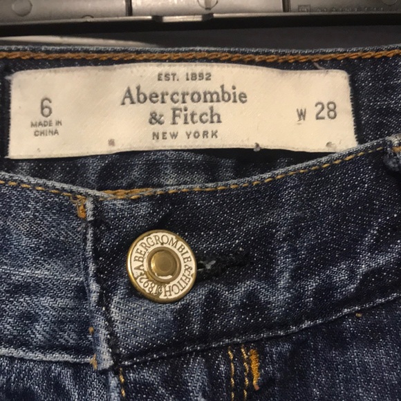 🚫SOLD🚫Abercrombie & Fitch jeans - Picture 2 of 3